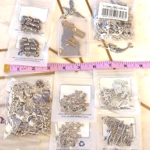 Mixed lot of charms.